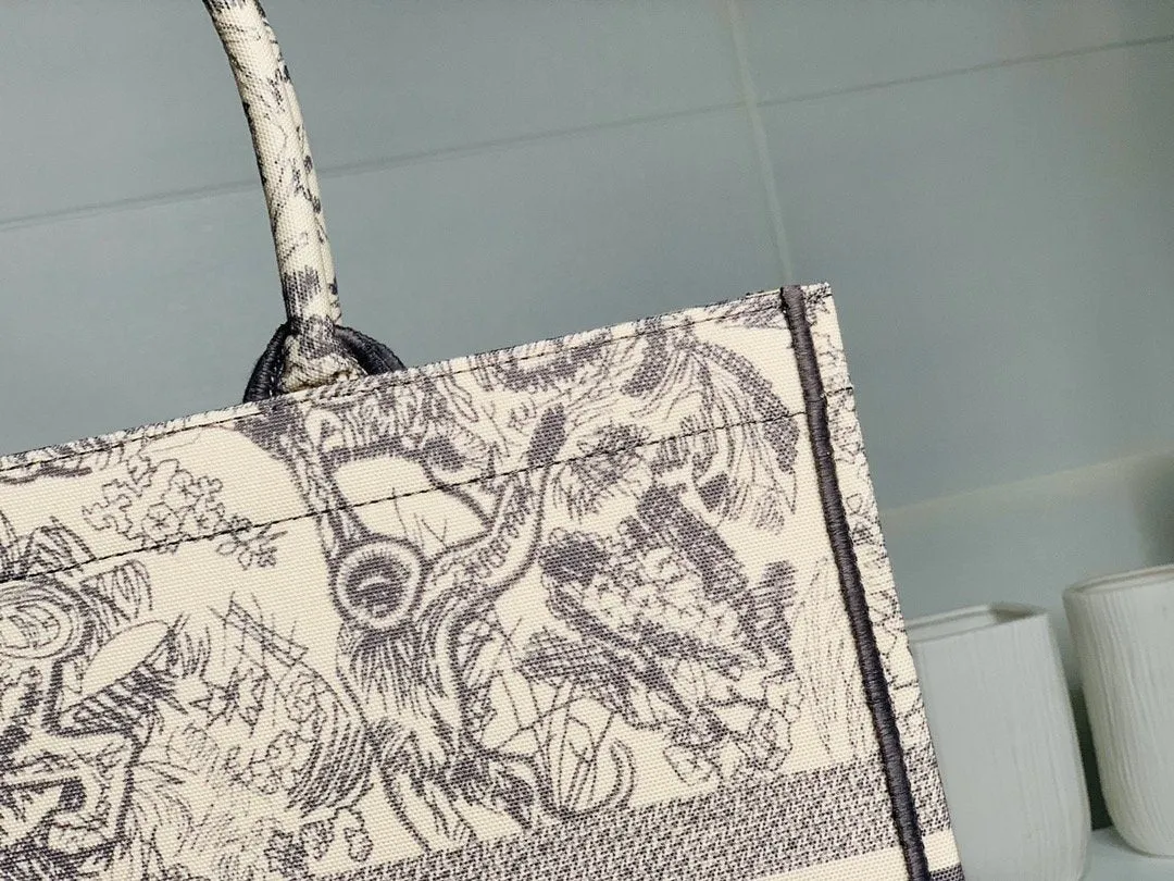 Designer Handbags DR 128