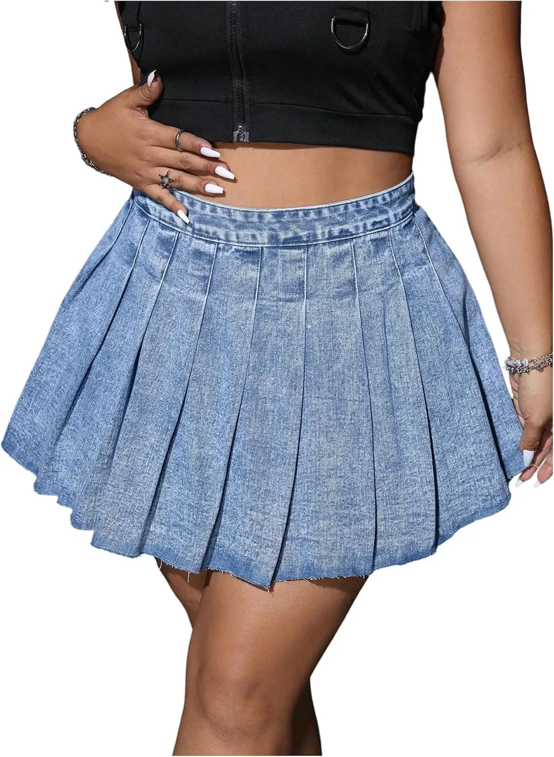 Floerns Women's Plus Size Pleated Mini Denim Skirt High Waisted Distressed Flare Jean Skirts