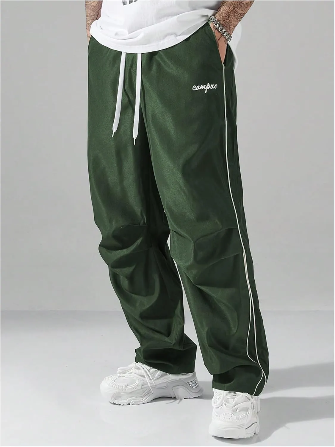GORGLITTER Men's Lightweight Baggy Sweatpants Contrast Trim Letter Graphic Open Bottom Athletic Pants with Pockets