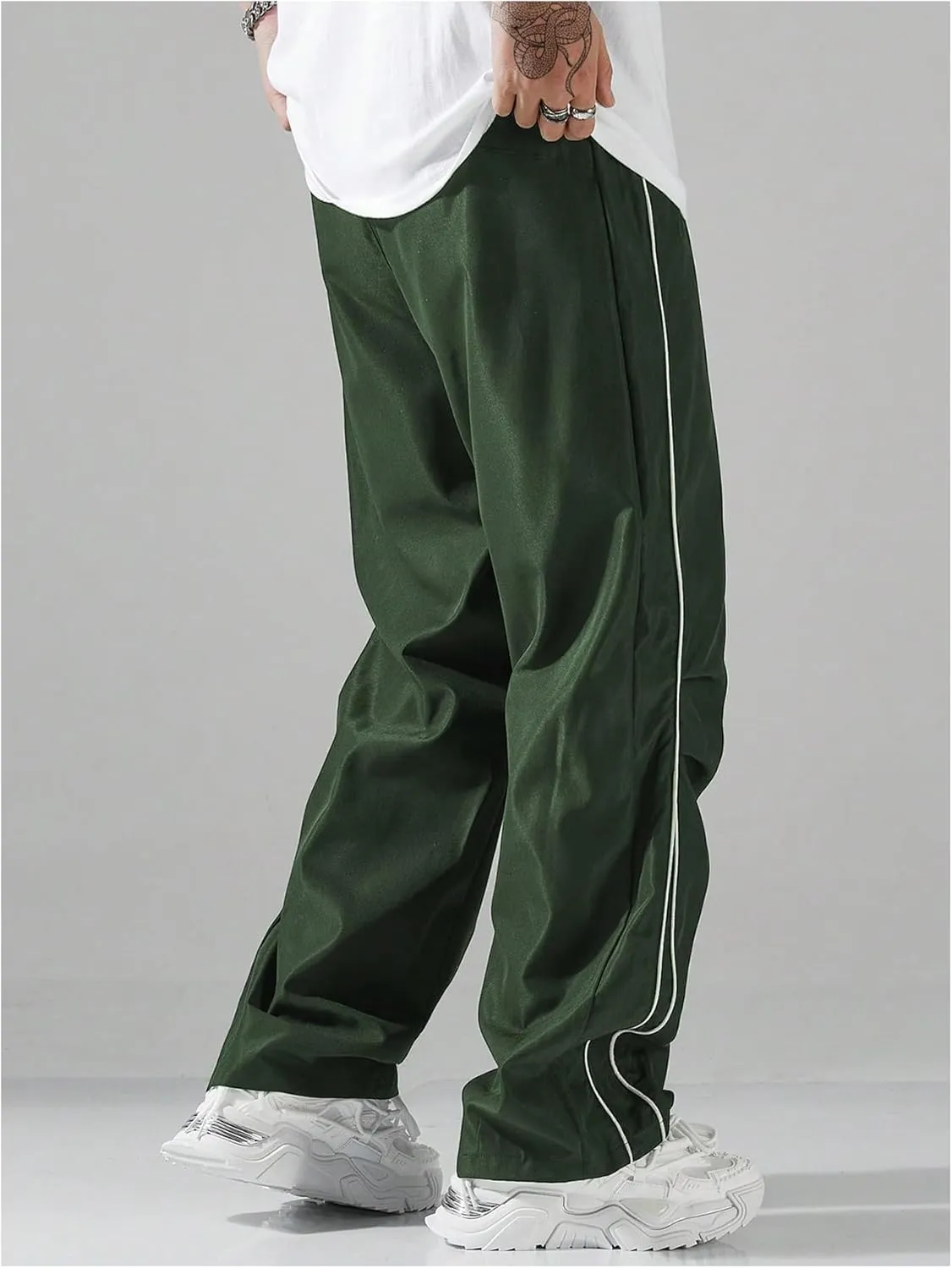 GORGLITTER Men's Lightweight Baggy Sweatpants Contrast Trim Letter Graphic Open Bottom Athletic Pants with Pockets