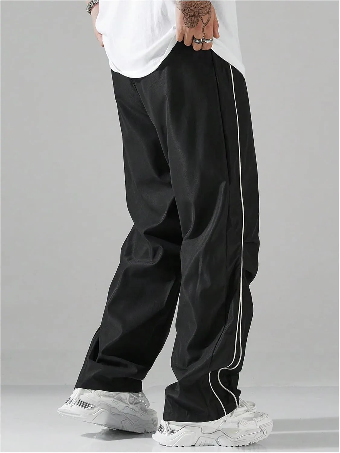 GORGLITTER Men's Lightweight Baggy Sweatpants Contrast Trim Letter Graphic Open Bottom Athletic Pants with Pockets