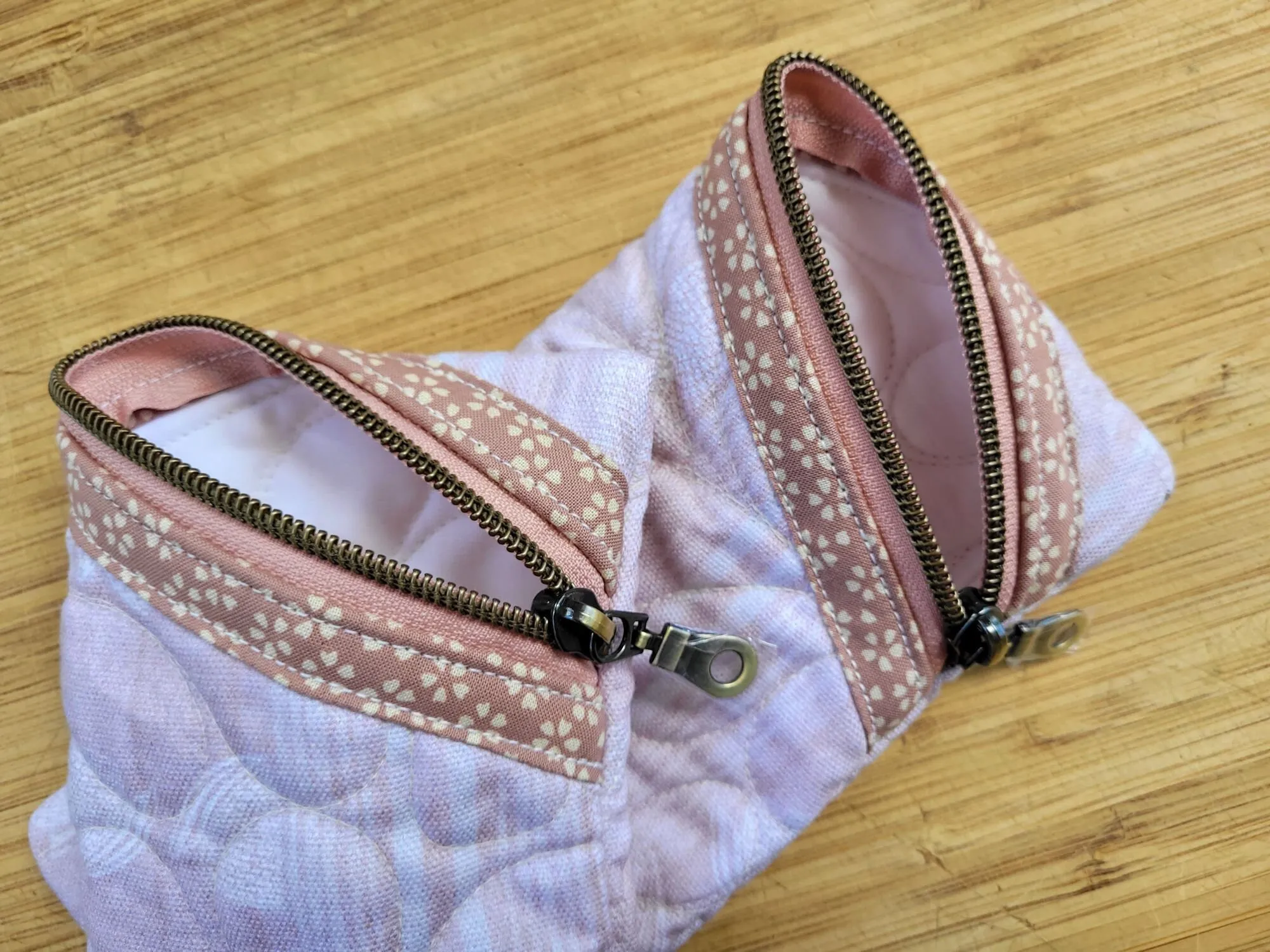 Quilted Glasses Case | Fabric Zipper Pouch