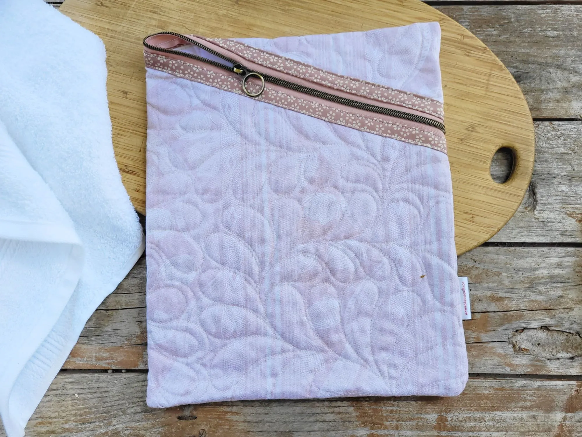 Quilted Glasses Case | Fabric Zipper Pouch