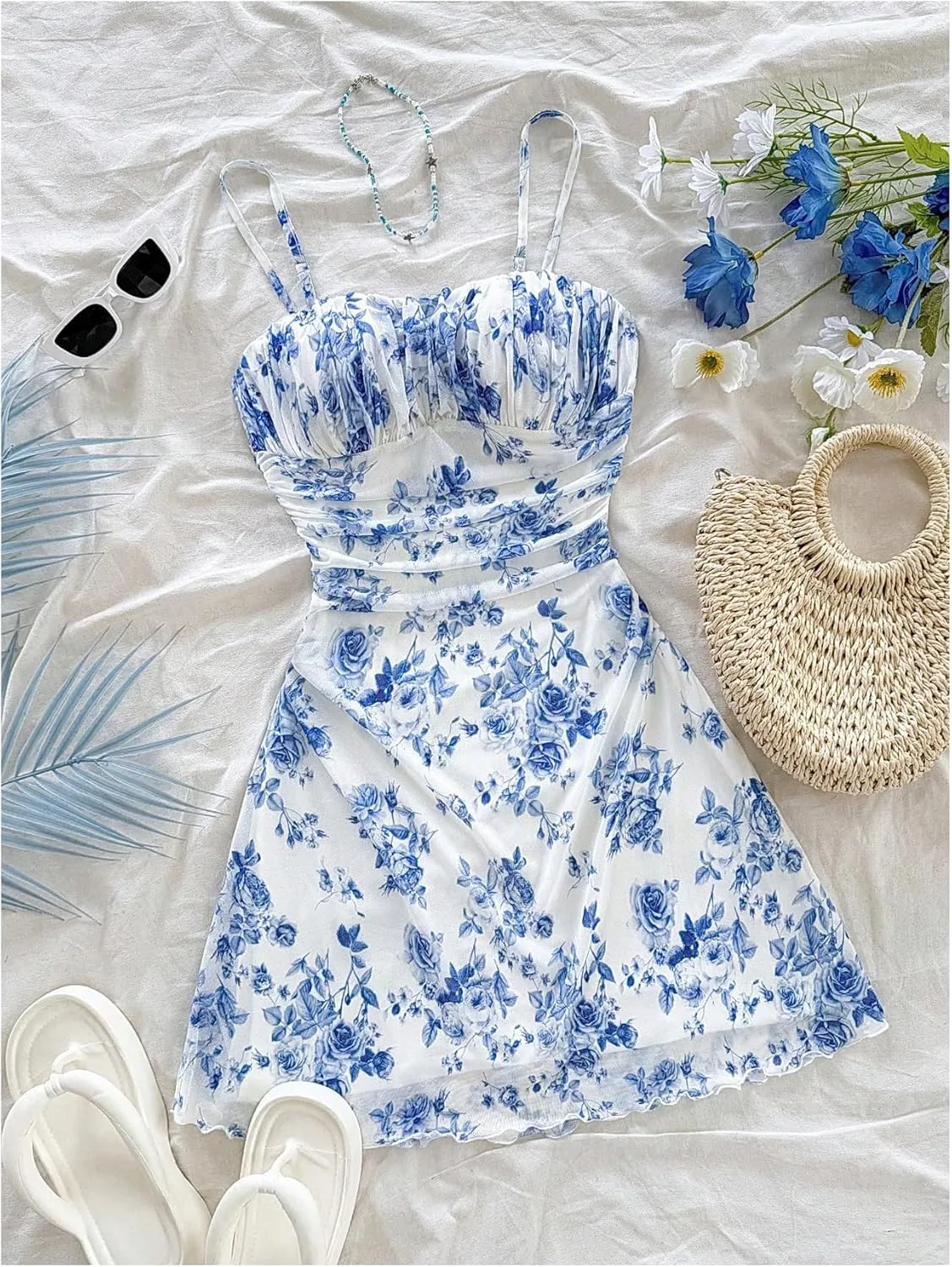 WDIRARA Women's Floral Print Ruched Cami Dress Spaghetti Strap Ruffle Hem A Line Dress